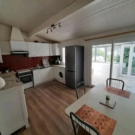 Toulousaine Avec Jardin Proche Centre Wifi *